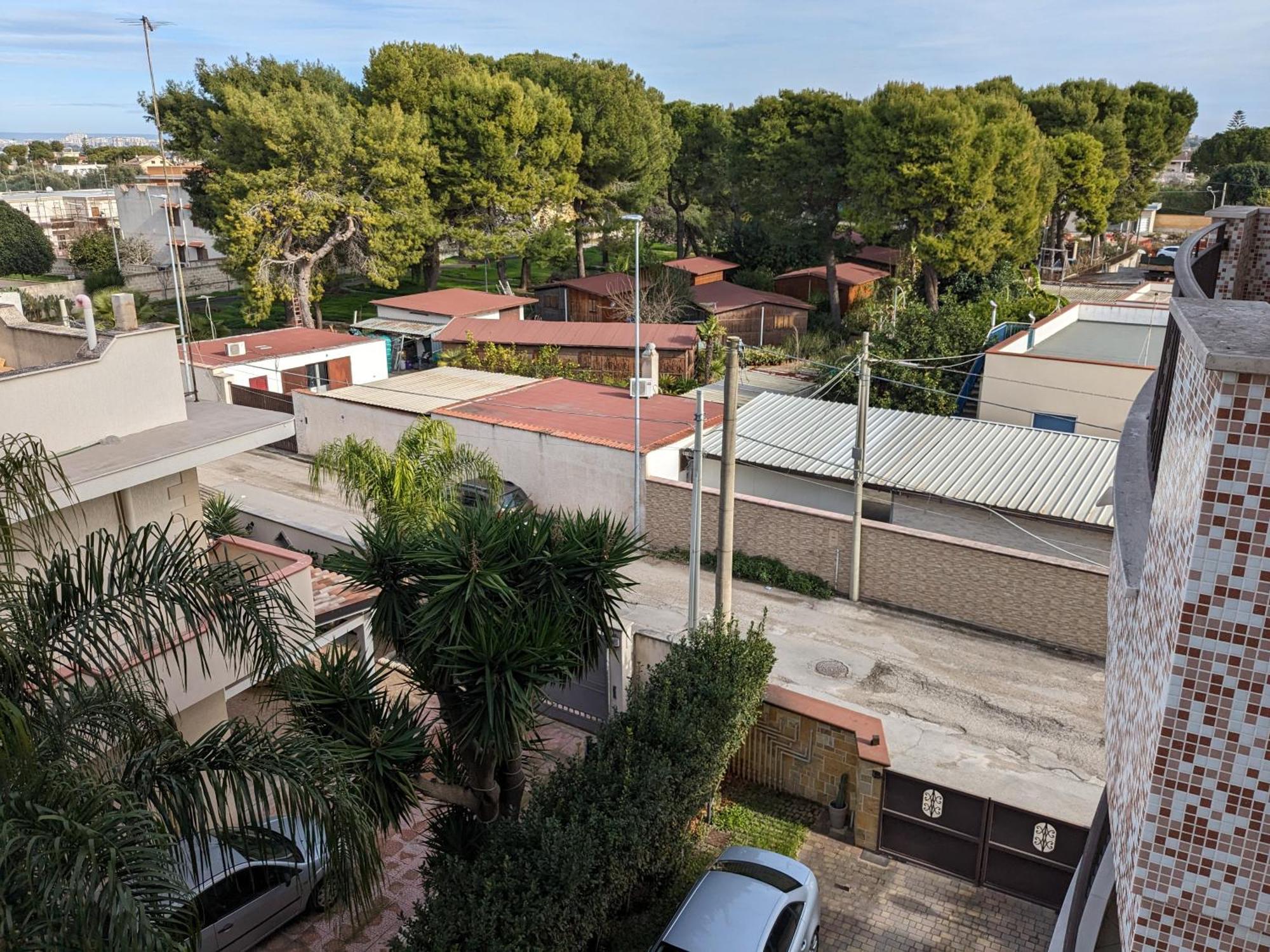 La Casa Dei Due Mari - Large Apartment With Parking Taranto Exterior photo